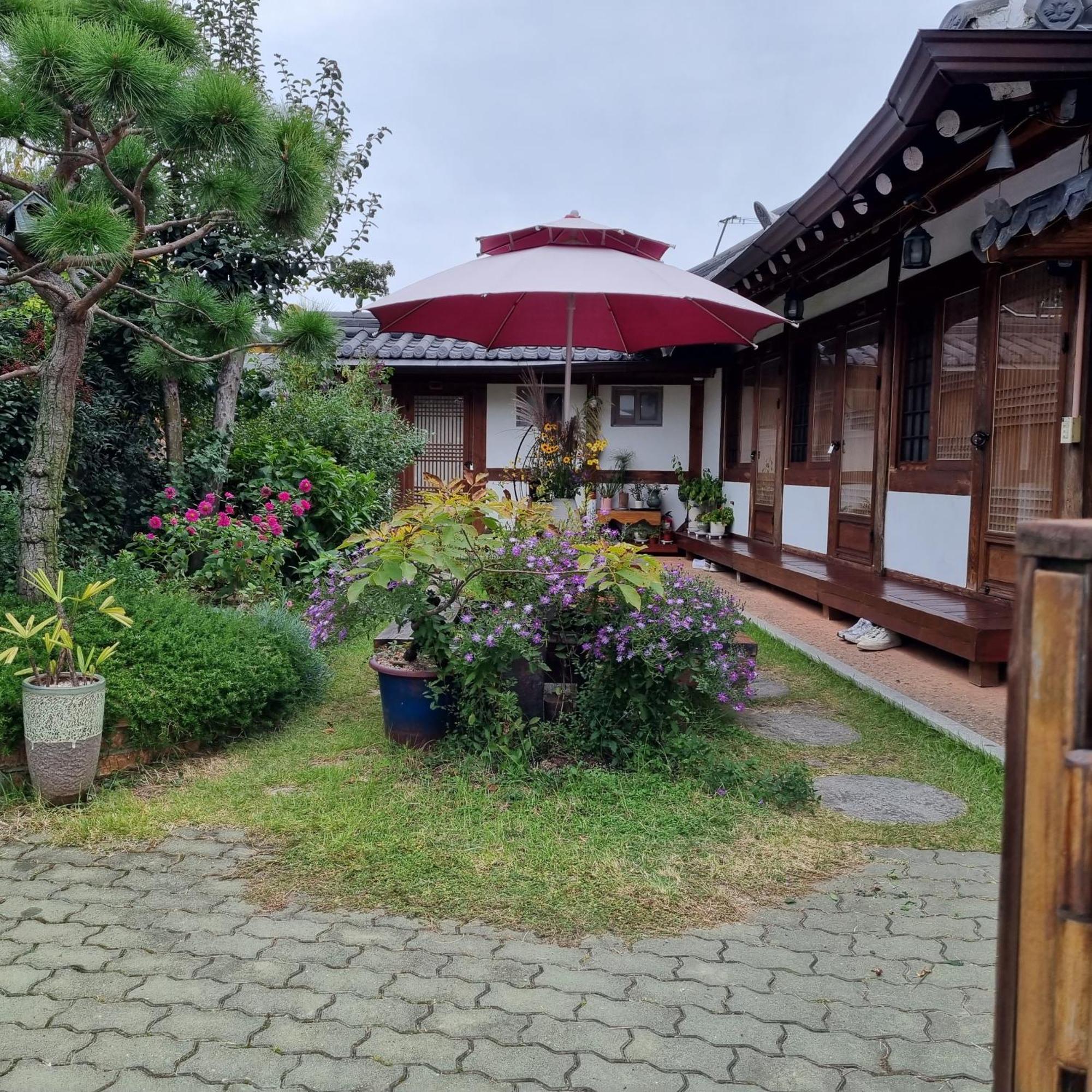 Hanok Dream Jeonju Εξωτερικό φωτογραφία